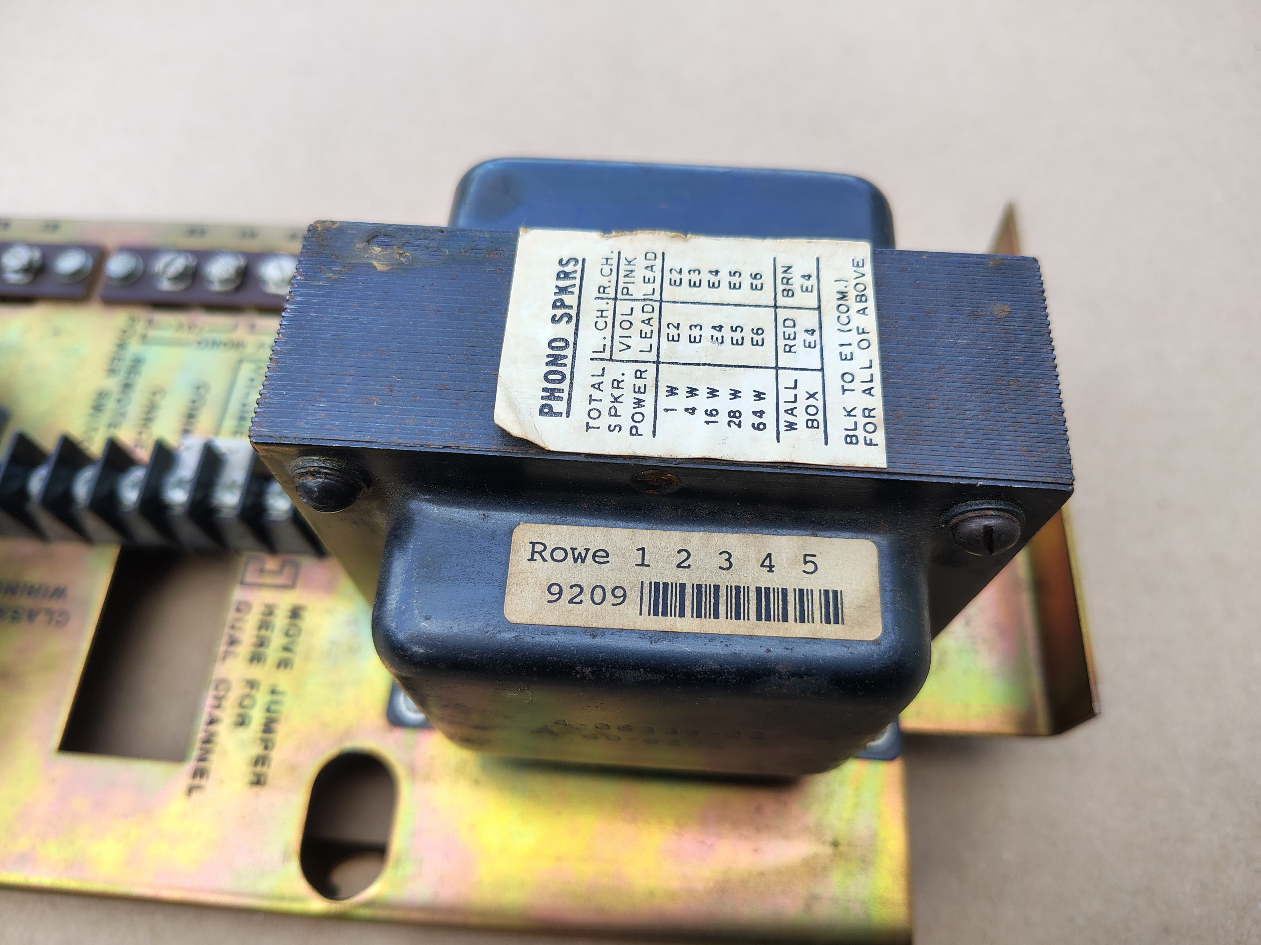 Output Transformer Assembly (Rowe-AMi/ CD-100)