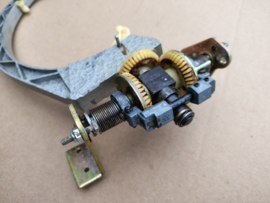 Gripper Arm/ Mechanism (Wurltizer Lyric FL) 1970