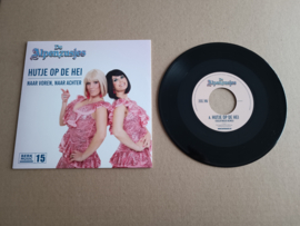 7" Single: ALPENZUSJES    Hutje Op De Hei / Naar Voren, Naar Achter  / Nieuw !!