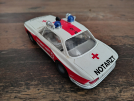 BMW 3.0 CSL/ Carrera / 1:24/ Notarzt/ Slotcar / Racebaan Auto