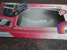 BOX/  Siku 2581: DAF 95/ Race Truck/1:55