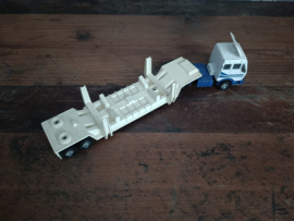 Mercedes Truck + Boat Trailer / Super kings / Matchbox 1980
