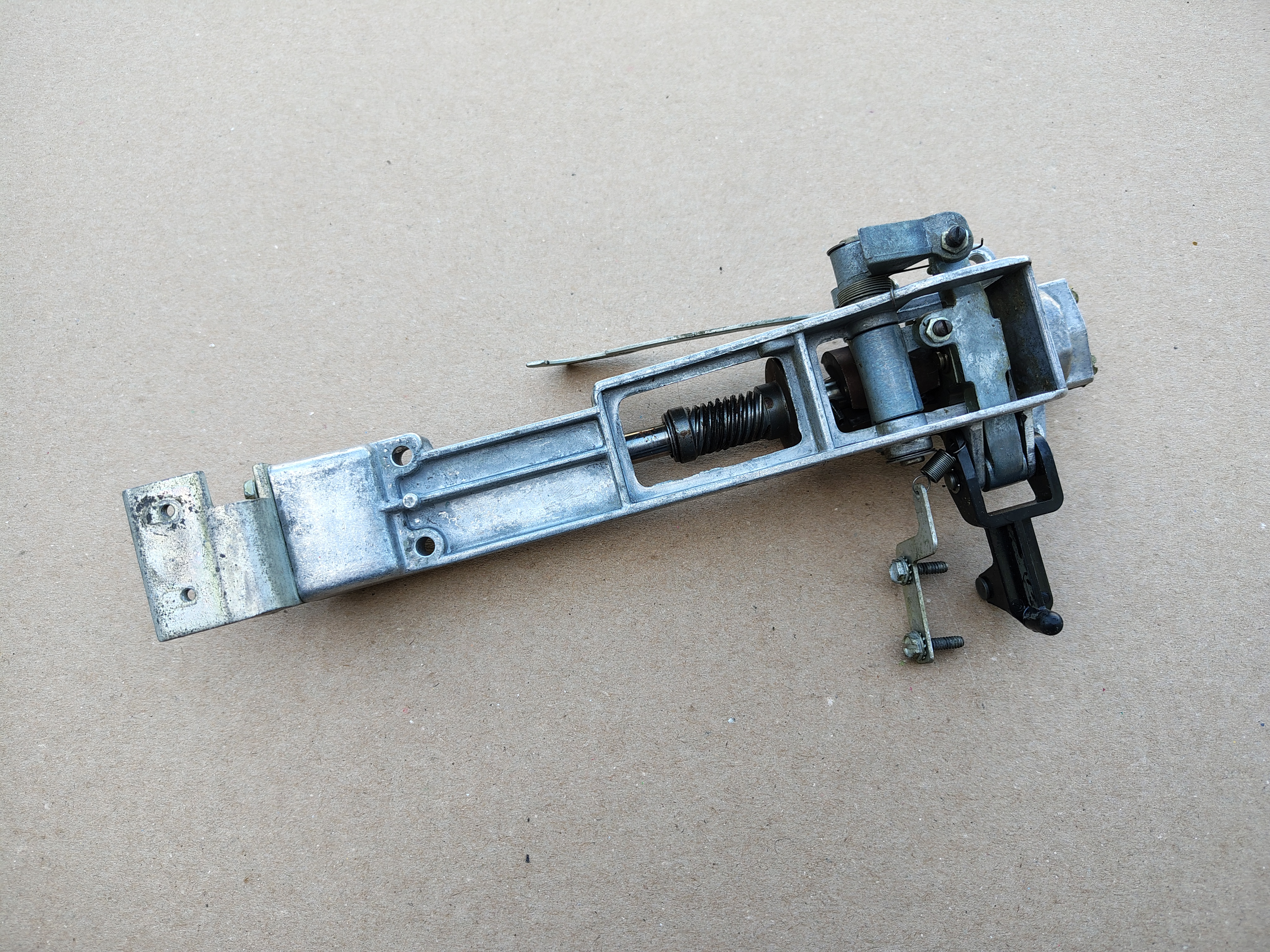 Clutch/ Mechanism (Seeburg Firestar)