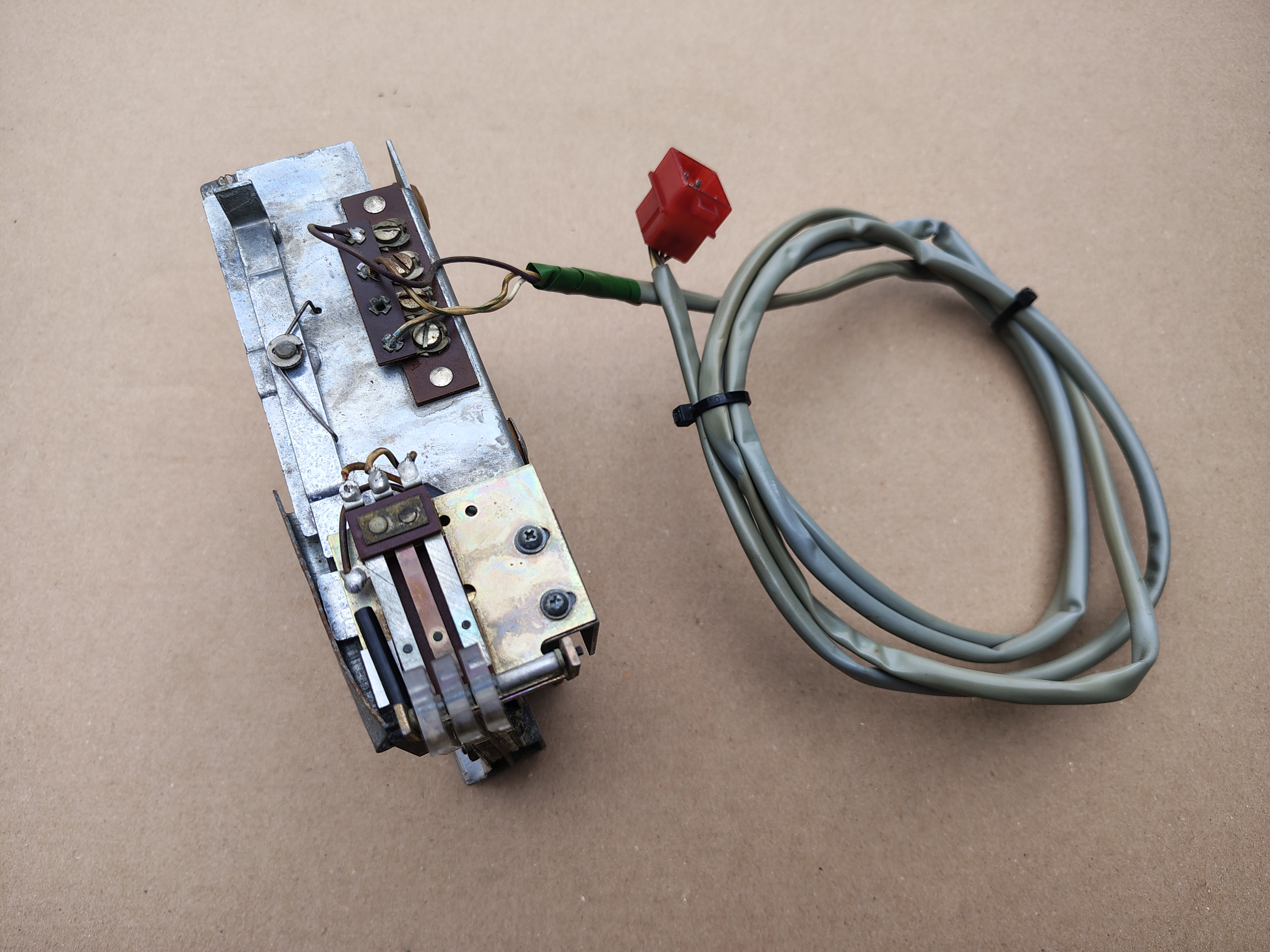 Slug Rejector (Rock-Ola 425/ 426 Grand Prix)