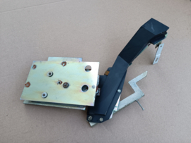 Coin Chute + Bracket (Seeburg Firestar)