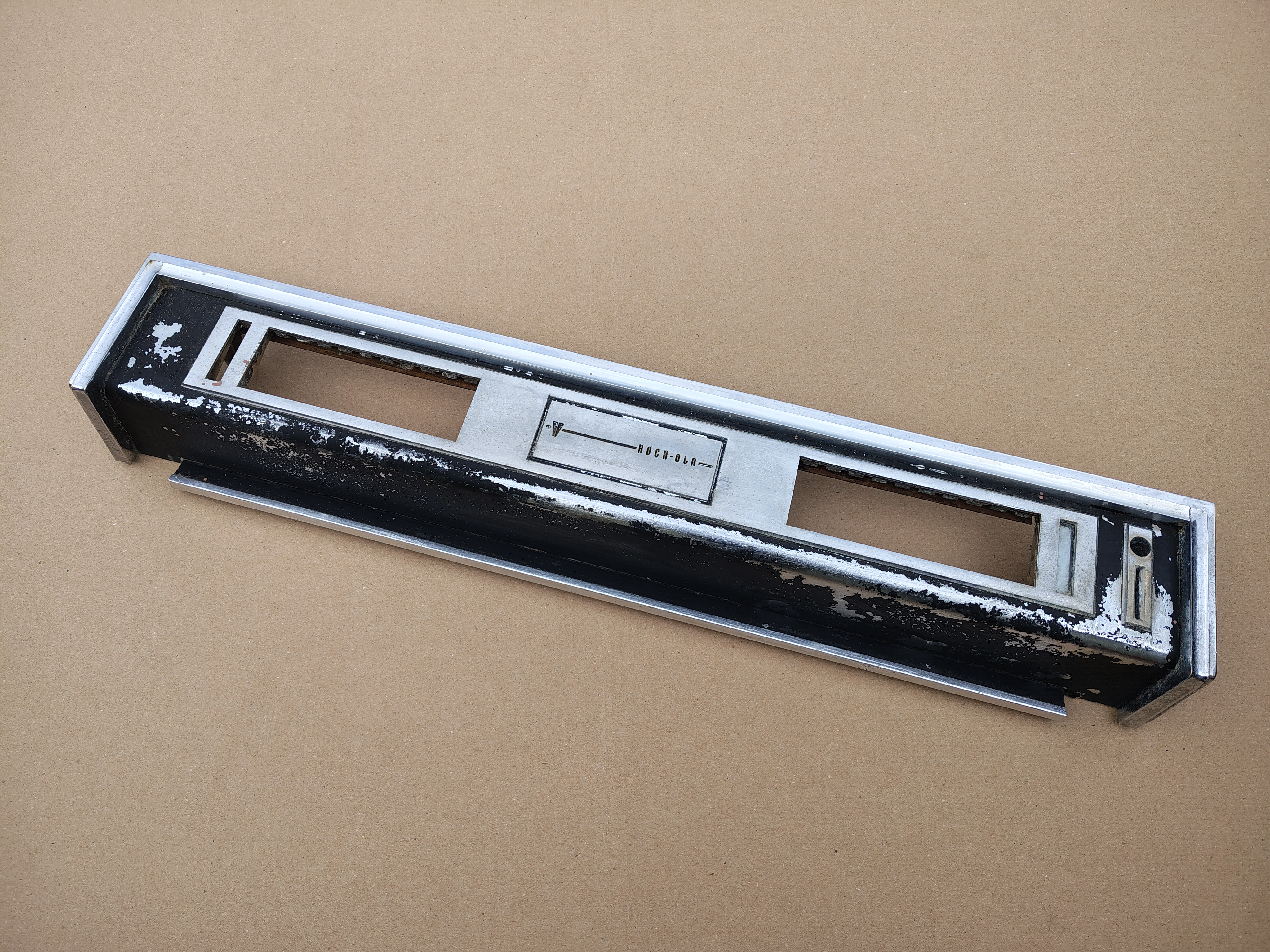 Push Button Panel/ Casting (Rock-ola 414/ Capri II (1964)