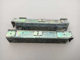 Brackets/ LH -RH / Mechanism (Wurlitzer 2400)