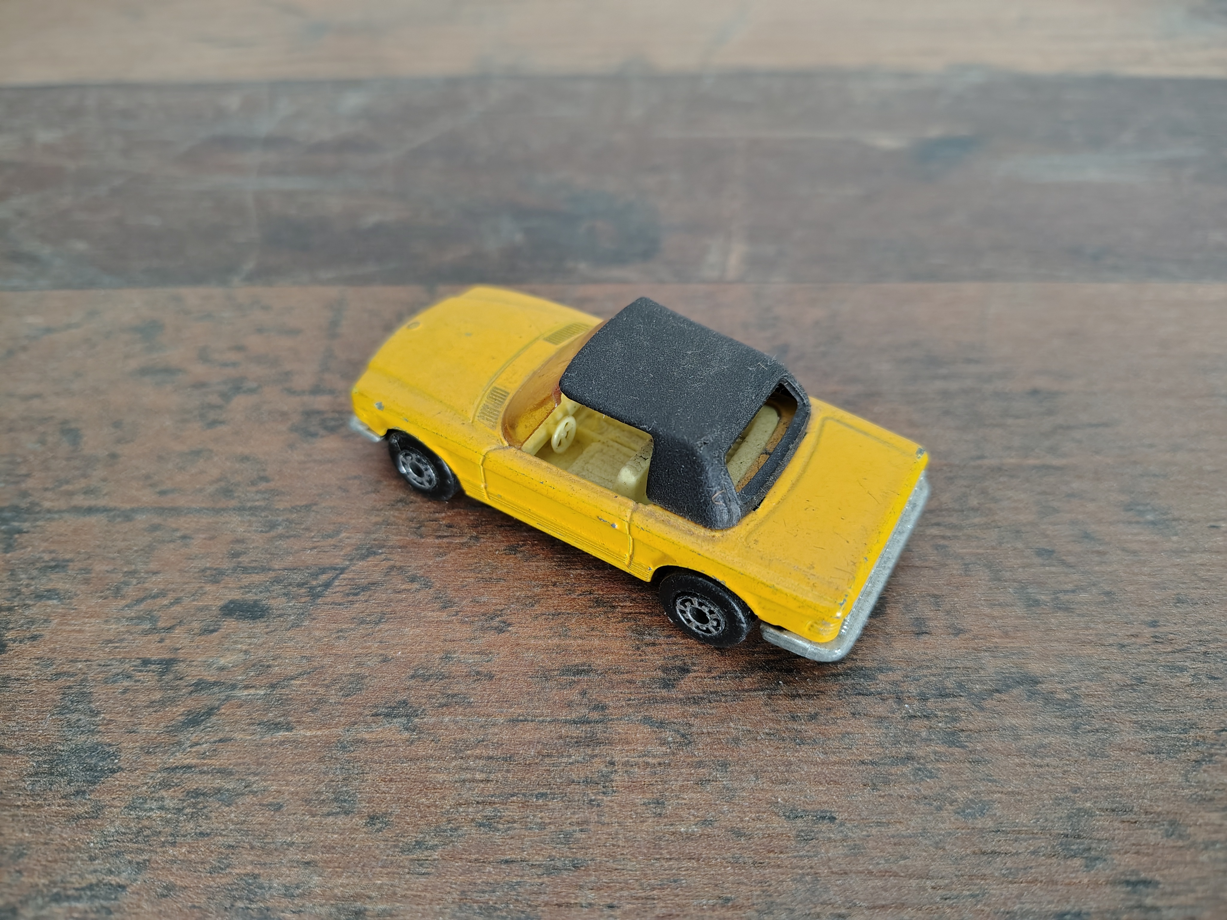 Mercedes 350SL/ 1973/ Matchbox/ Superfast