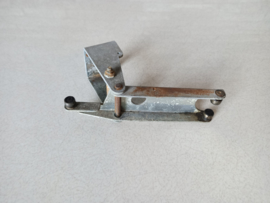 Pivot Bracket and Shaft Assembly Mechanism (Wurlitzer 2150)