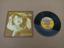 Single: Dee Dee - I Put A Spell On You/ Do Your Loving Right (1983)