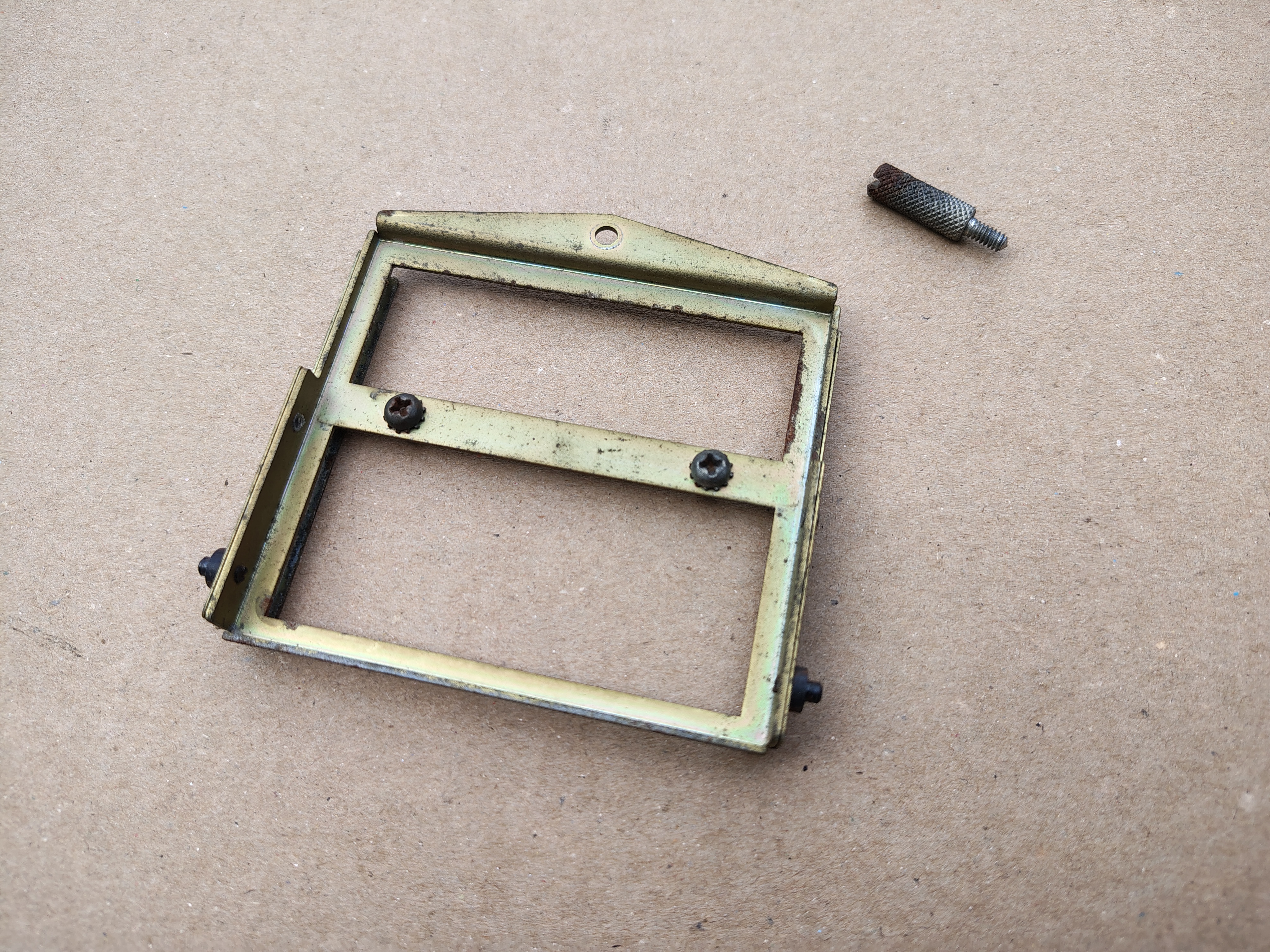 Bracket/ Frame/ Pricing Plastic (Wurlitzer 3000)