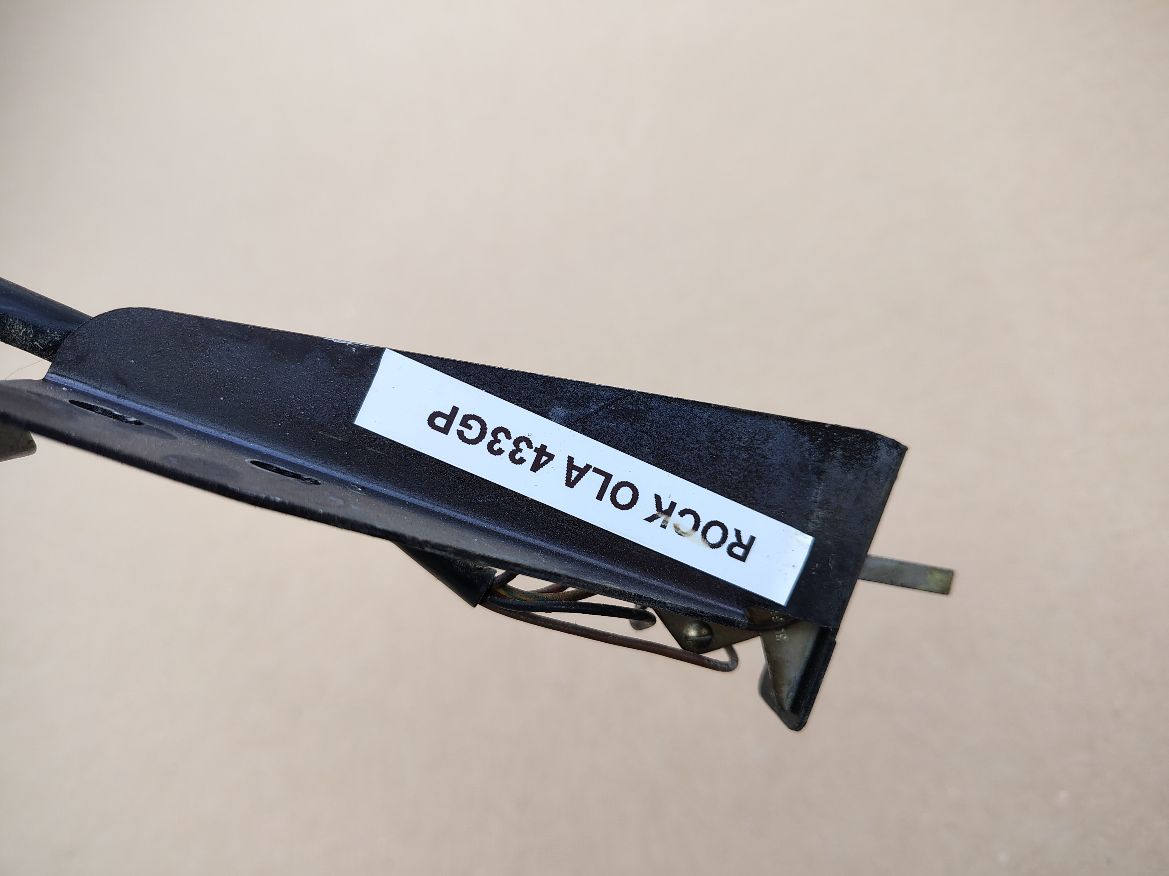 Service Switch (Rock-Ola 433 Grand Prix)