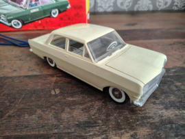 Opel Record (1963) Gama / Germany / Draad besturing 22cm