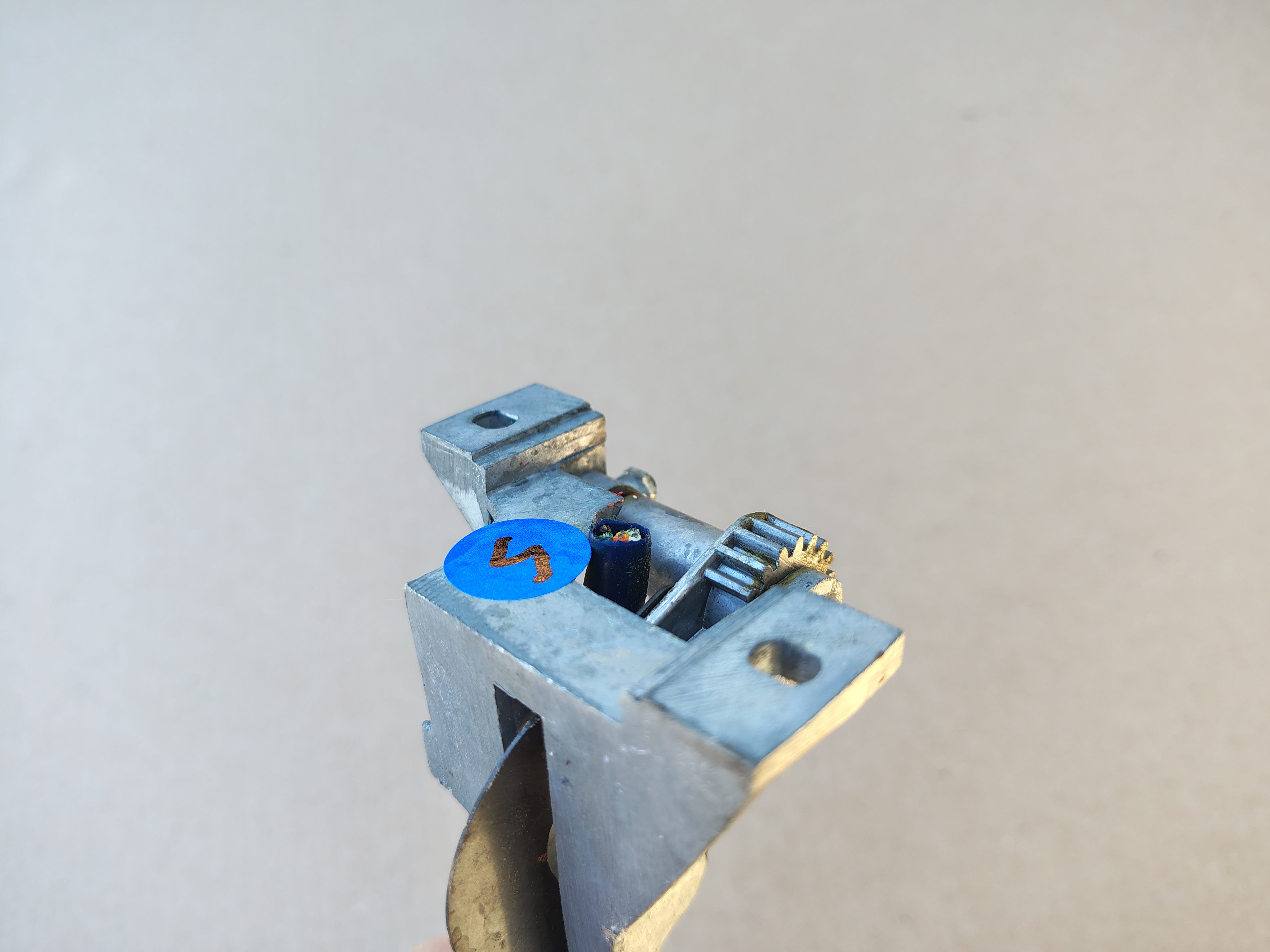 Record Lift Arm / Mechanism (Seeburg Div)