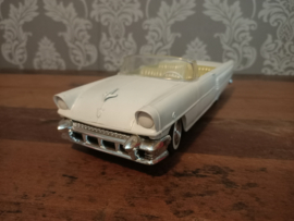 Dealer model Ford Fairlane Convertible (1955) USA