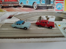 Racebaan 4002/ Opel Kapitan/ Mercedes 220 / Faller AMS