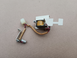 Coil + Lamp Holder/ Mechanism (Wurlitzer 3800/ Americana)