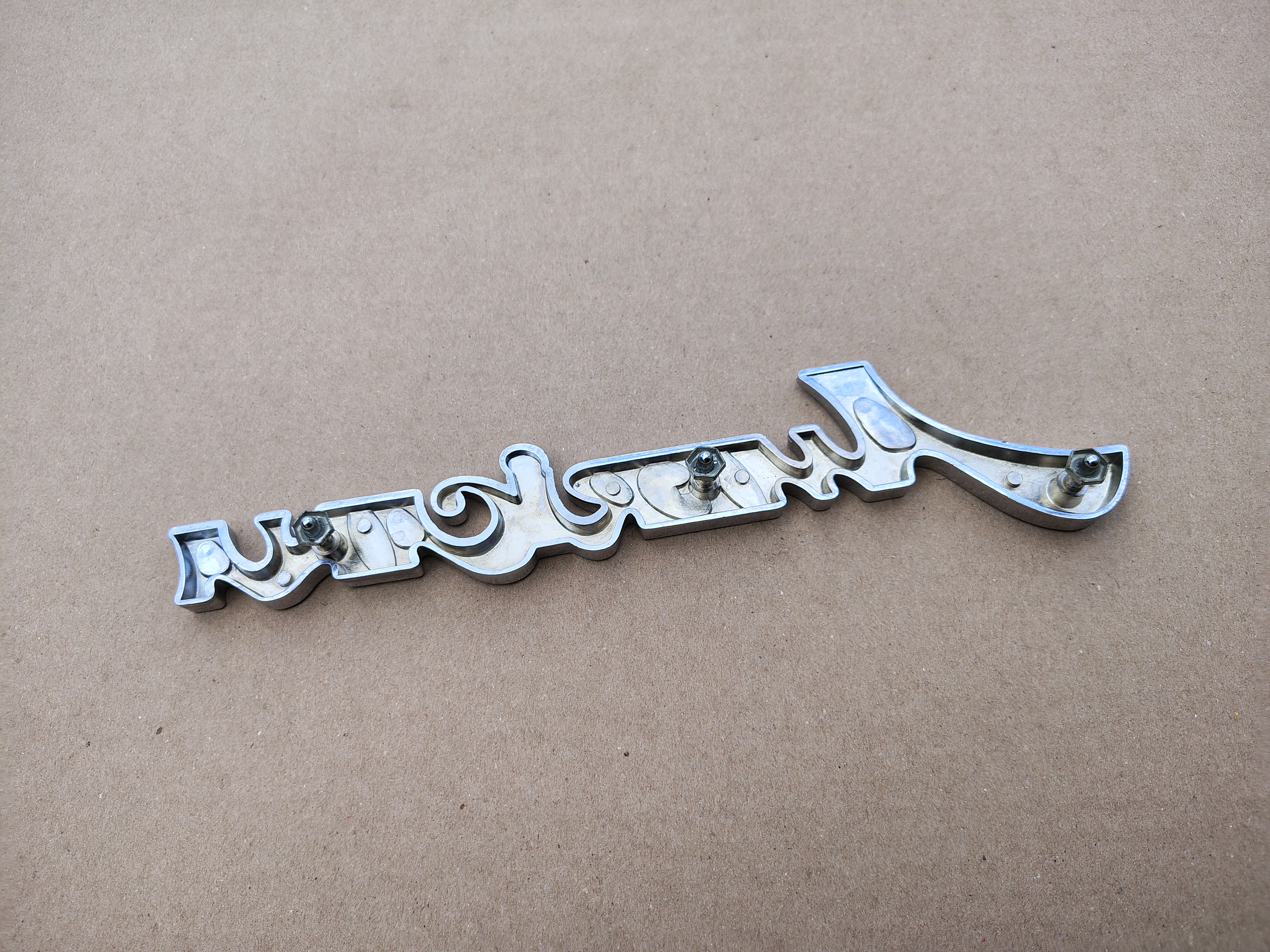 Emblem (Wurlitzer 3700/3710)