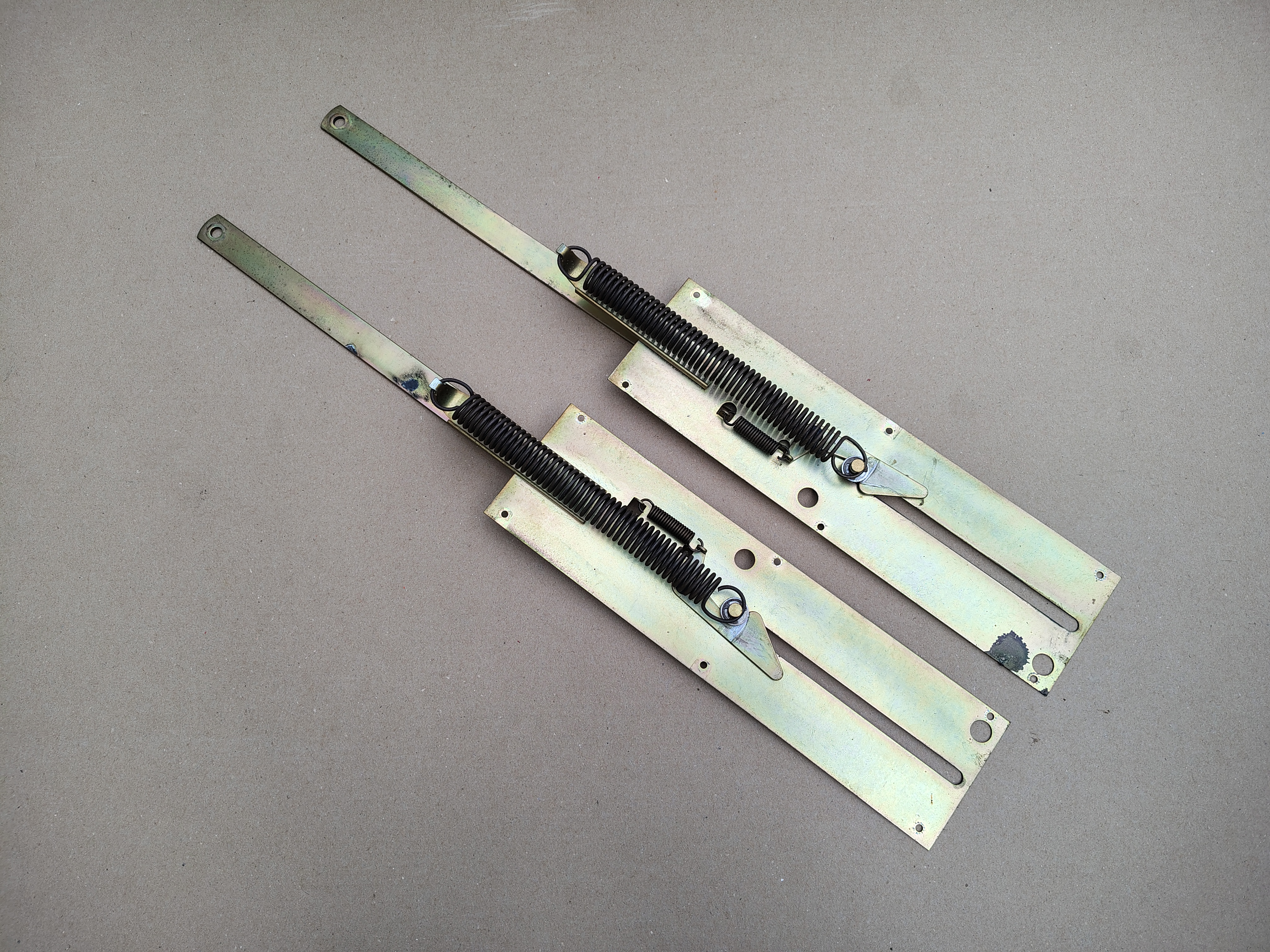 2x Top Spring's (Wurlitzer 3000)