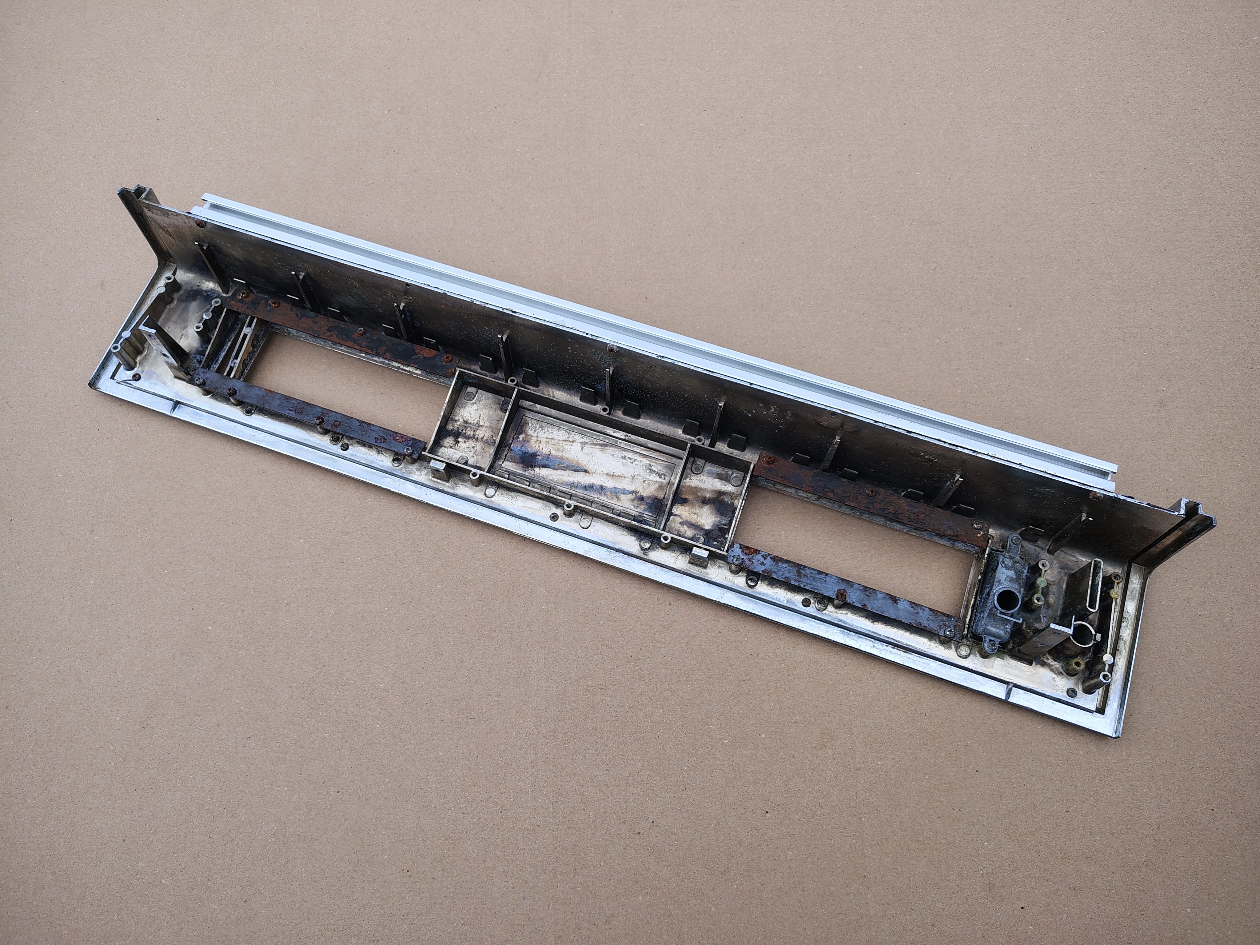 Push Button Panel/ Casting (Rock-ola 414/ Capri II (1964)