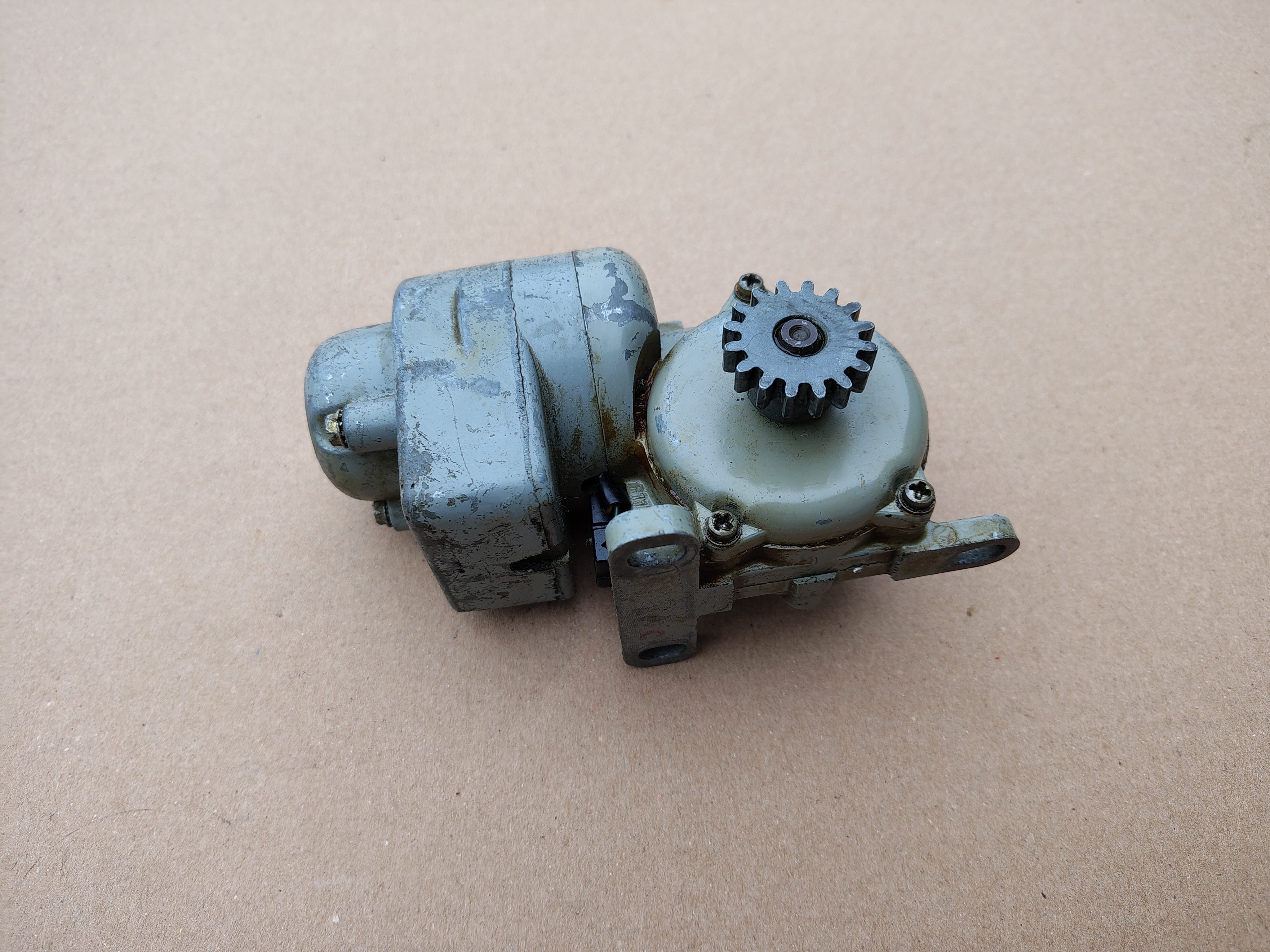 Gripper Motor/ Mechanism (AMI H/I ) 1957
