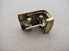 Hook Front Door/ RH / Top (NSM CD/ Wizard)