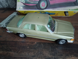 Mercedes -Benz 450 SE /Mister P/ Greece / 45 cm