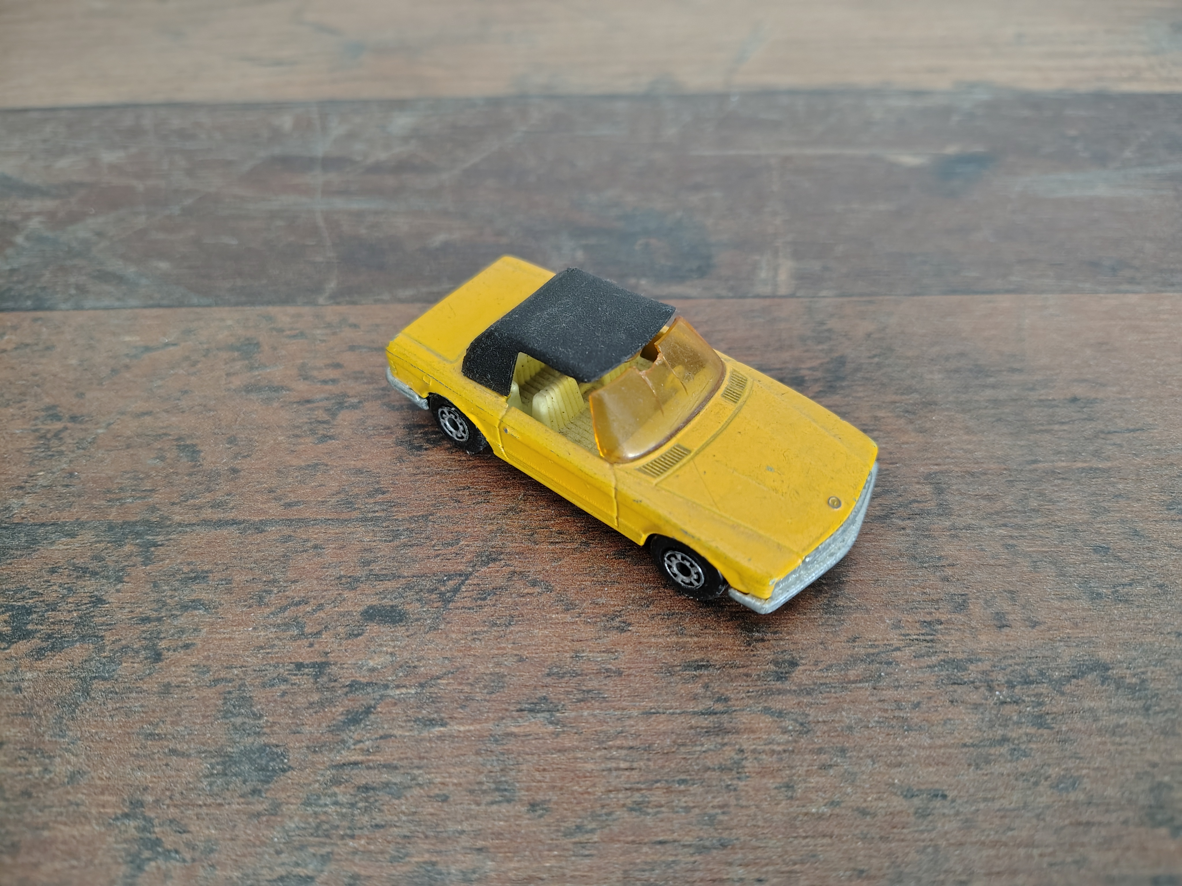 Mercedes 350SL/ 1973/ Matchbox/ Superfast
