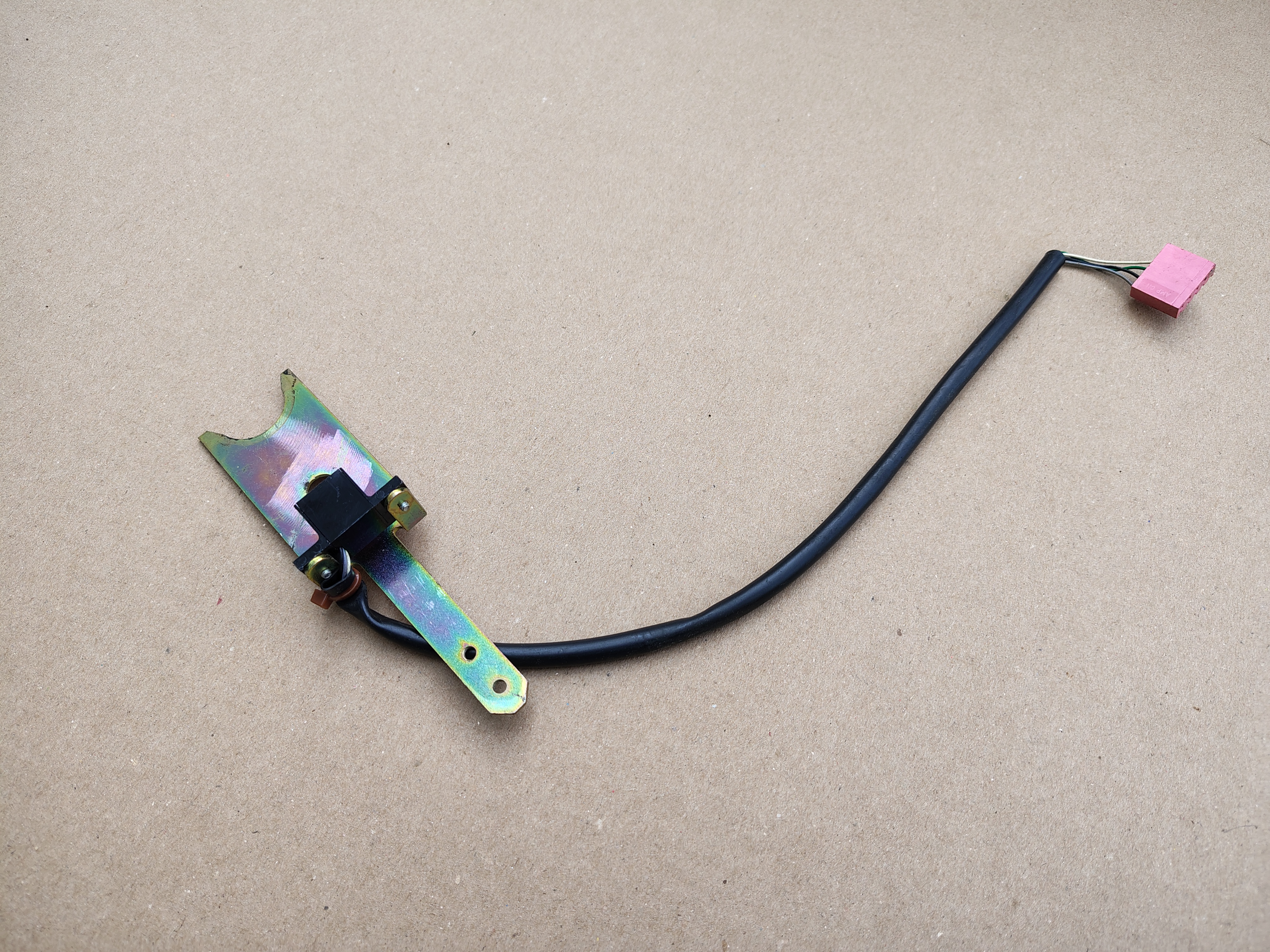 Optical Switch/ Mechanism (Rowe-AMi R- Serie)