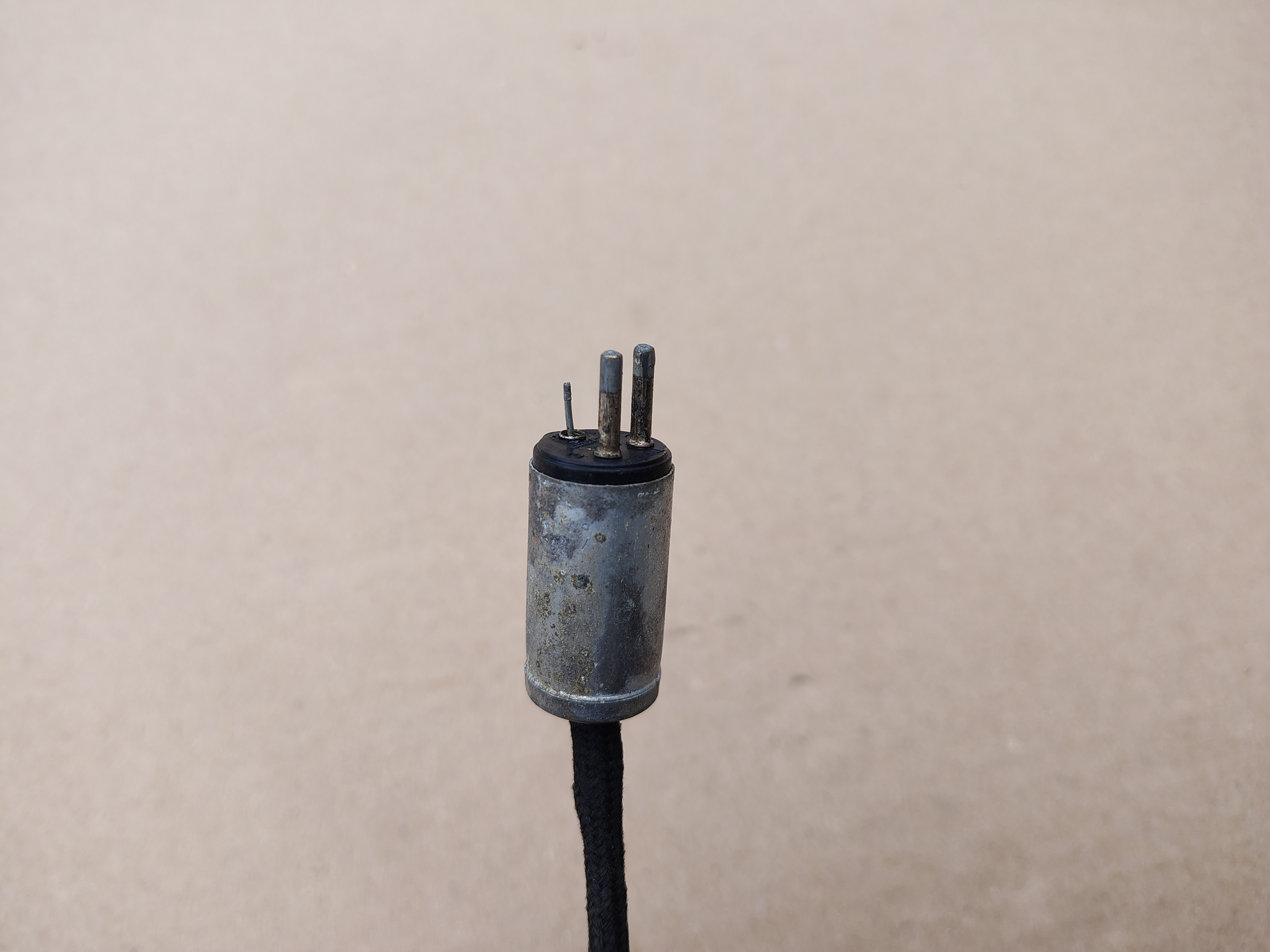 Cable + 3 Pin Plug /Tone Arm/ Mechanism (Seeburg M100A)