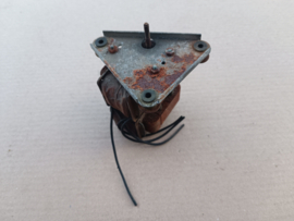 Turn Tabel Motor/ Mechanism (Wurlitzer Div/ 78 RPM)