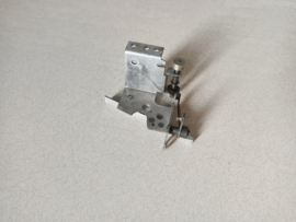 Safety Trip Bracket Assembly (Seeburg Disco /SMC1)