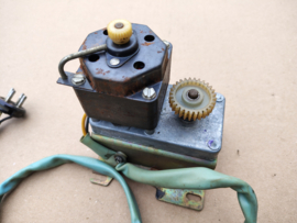 Motor & Gear Carrousel/ Mechanism (Wurlitzer 3100/3200)