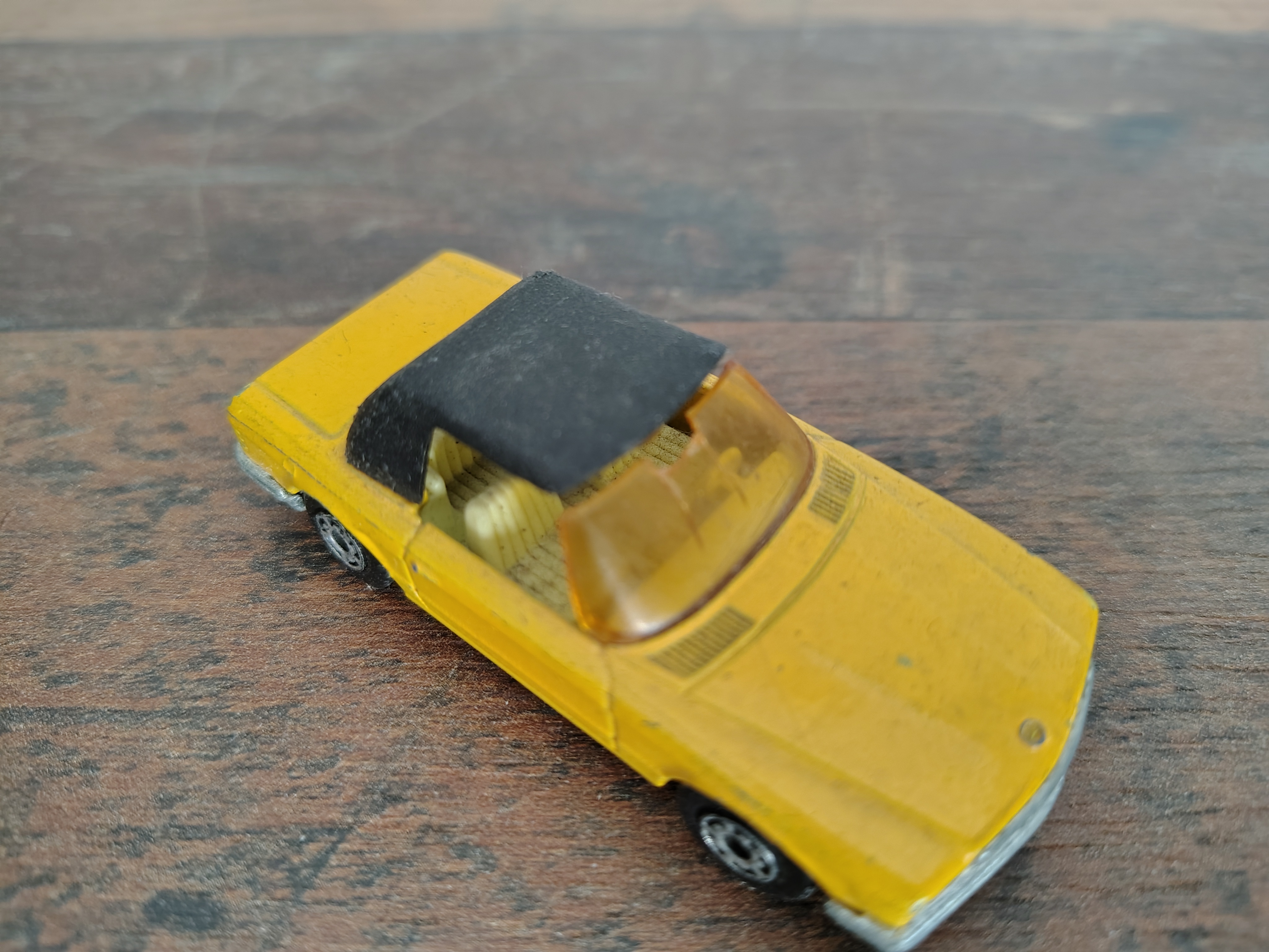 Mercedes 350SL/ 1973/ Matchbox/ Superfast