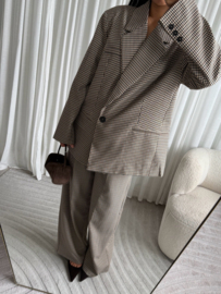 OVERSIZED BLAZER & WIDE LEG PANTALON