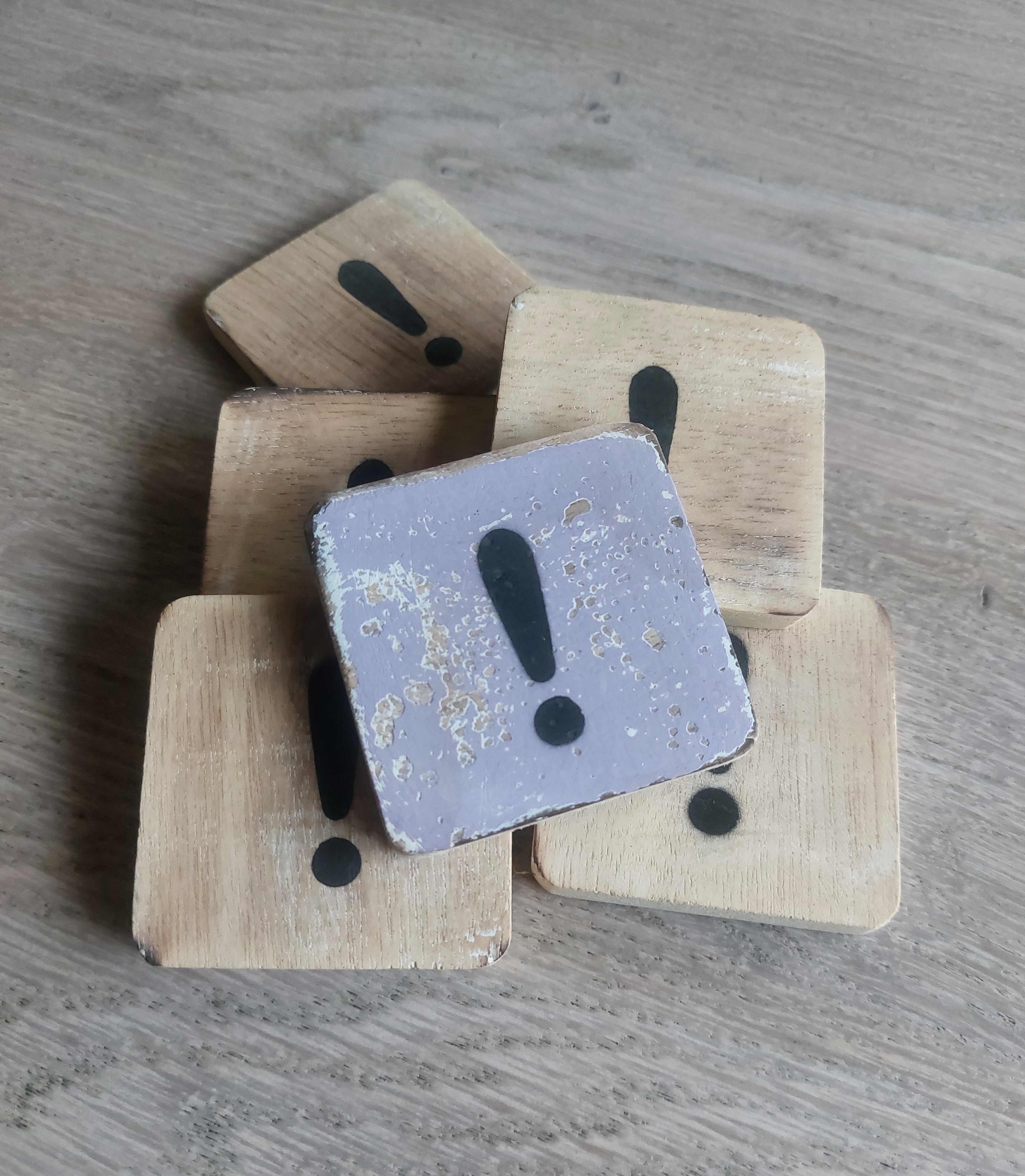 Houten uitroepteken !