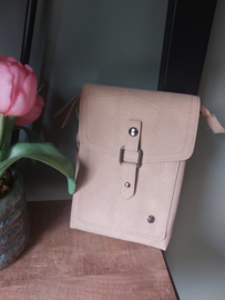 Schoudertasje Schoorl taupe, I'm Dutch