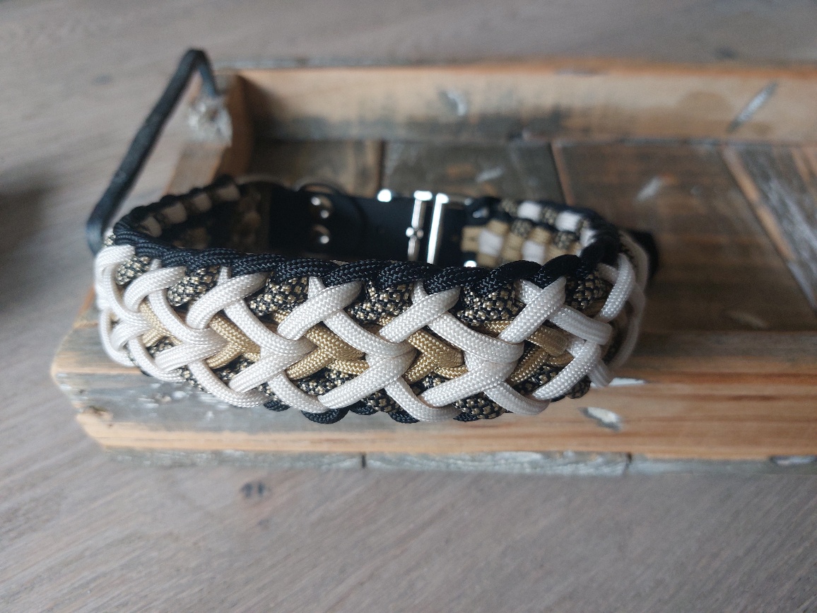 Halsband Max black/ gold