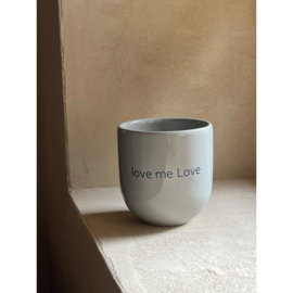 Mok 'Love me love'