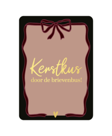 Kerstkaartje 'Kerstkus door de brievenbus' | taupe