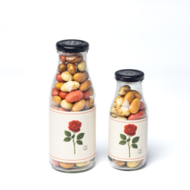 BLOEMEN - Veel liefs (4x flesjes choco amandelen)
