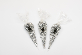HERT 2.5 - ZWART (15x puntzak toffees zilver)