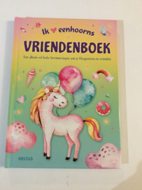 VRIENDENBOEK IK HOU VAN EENHOORNS