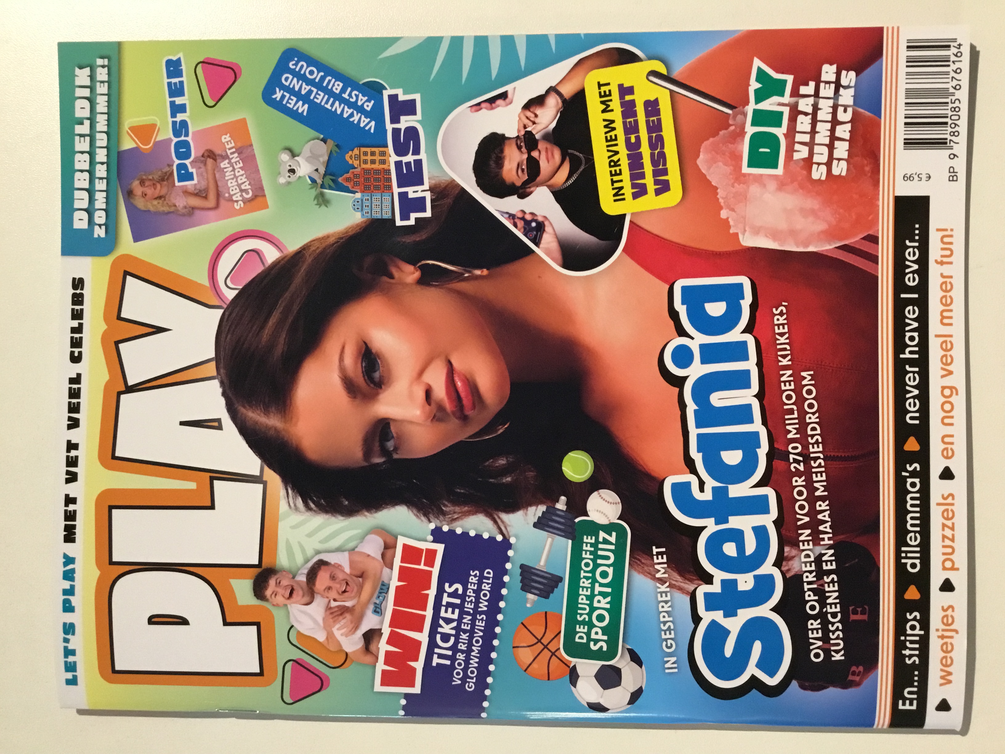 PLAY MAGAZINE