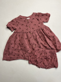 Hema jurkje met bloomer maat 80