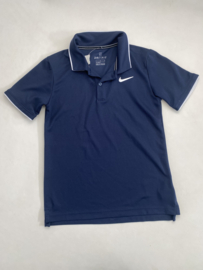 Nike shirt maat 152