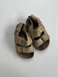 Zara sandalen maat 21