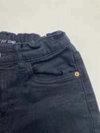 Zara broek maat 122/128