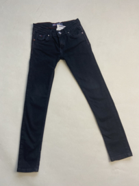 Tommy Hilfiger broek maat 140