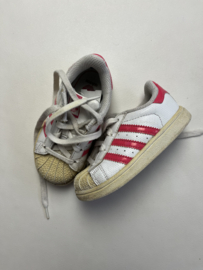 Adidas sneakers maat 24